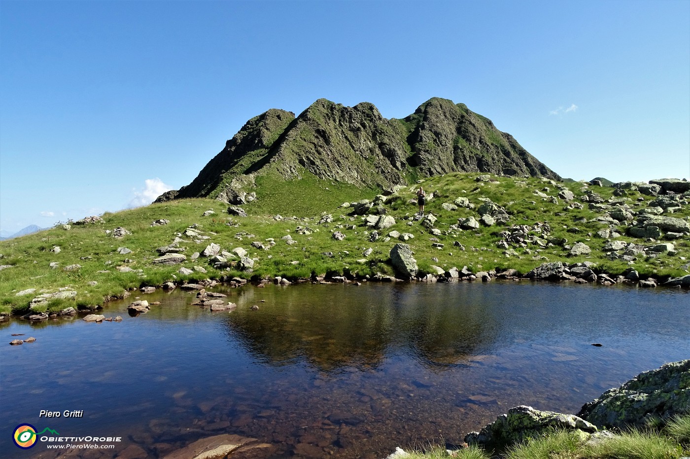 24 Il  Monte Verrobbio si specchia.JPG -                                